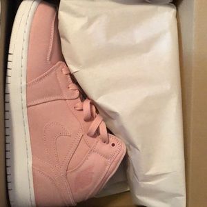 Brand new never worn pink Jordan’s